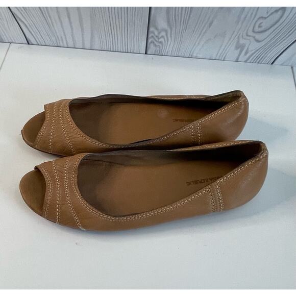 Banana Republic Peek for Summer Flat Brown Leather Size 7.5 - Picture 4 of 5